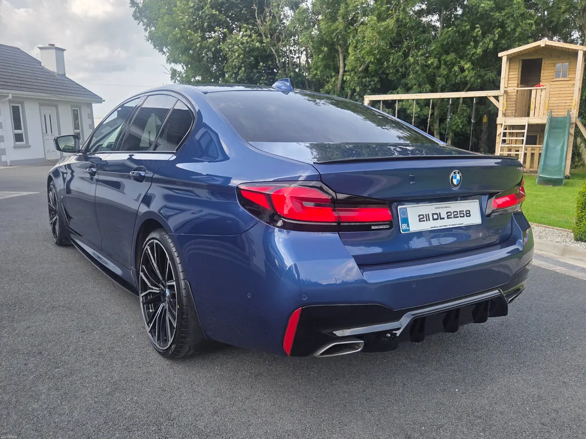 BMW 5-Series 2021 - Image 6