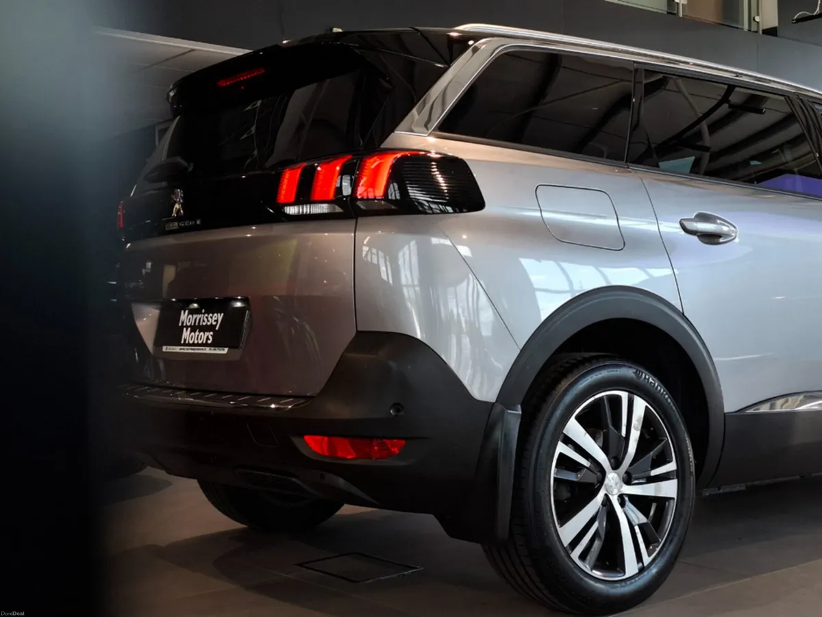 Peugeot 5008 *7 SEAT, LOW MILEAGE / ALLURE 1.5D BL - Image 6