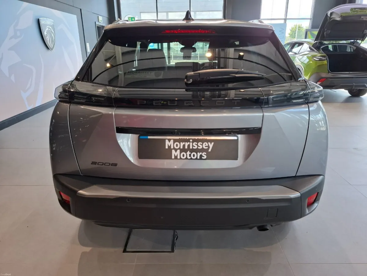 Peugeot 2008 ALLURE 1.2 100 - Image 2