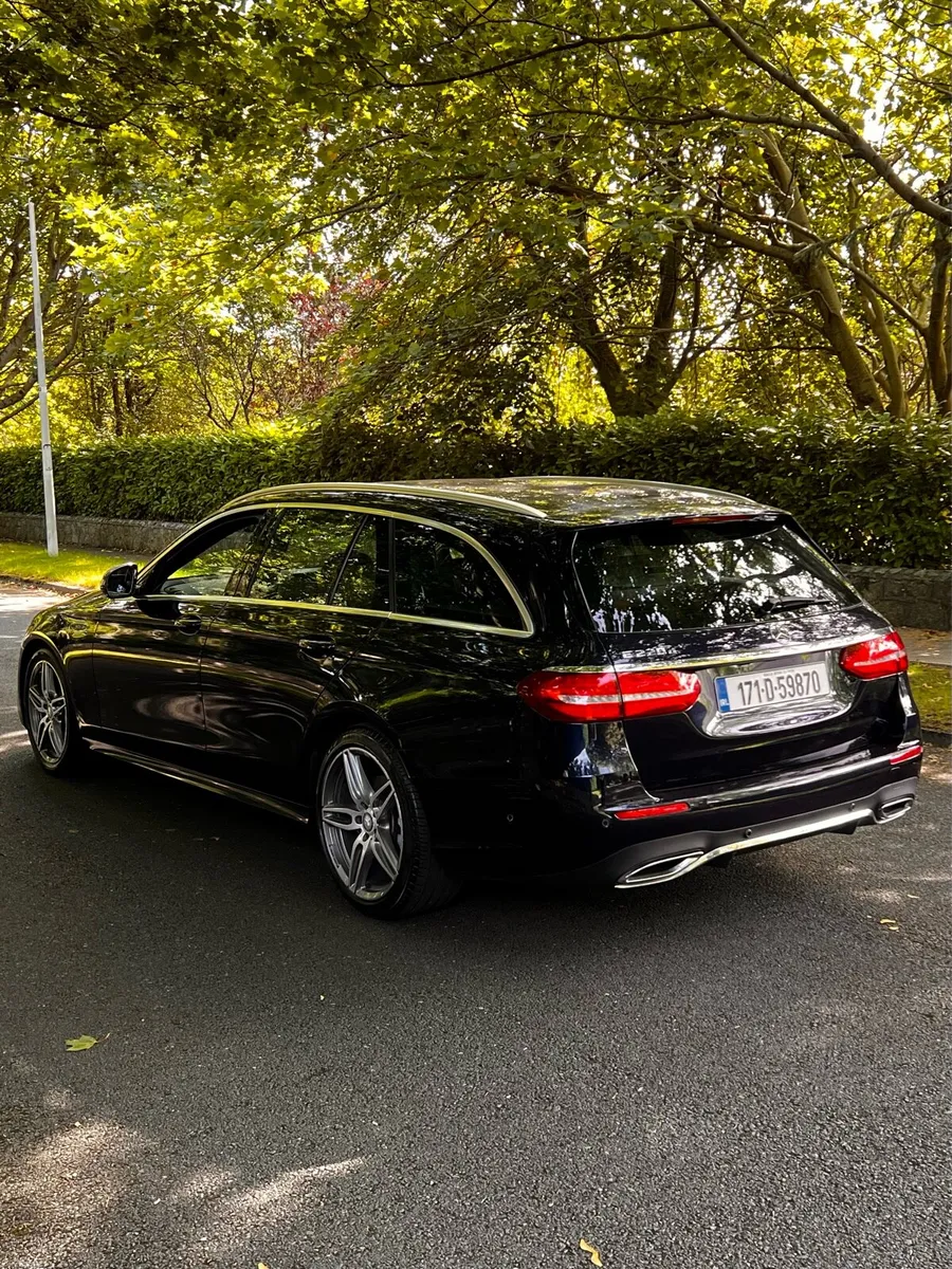 Mercedes E220D E-Class AMG Line[new NCT] - Image 4