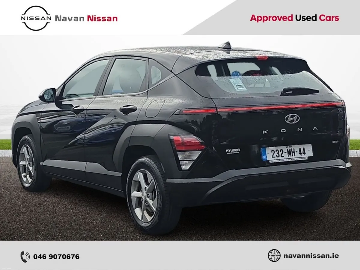 Hyundai KONA 1.6 HYBRID Signature Auto - Image 6