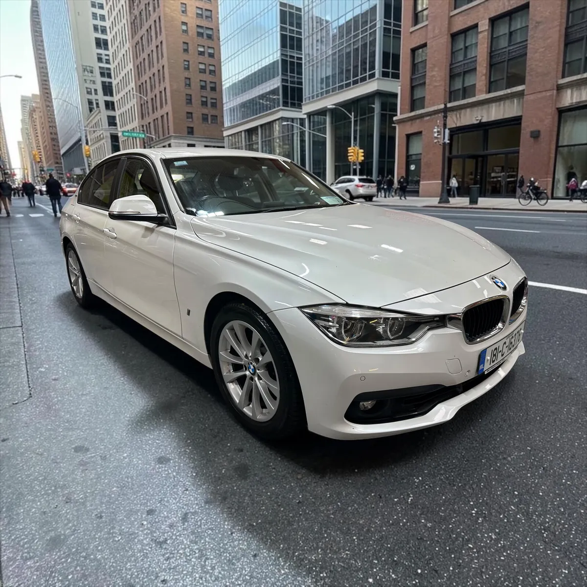 2018 BMW 3-Series 330e 2.0 Hybrid petrol Automatic - Image 5