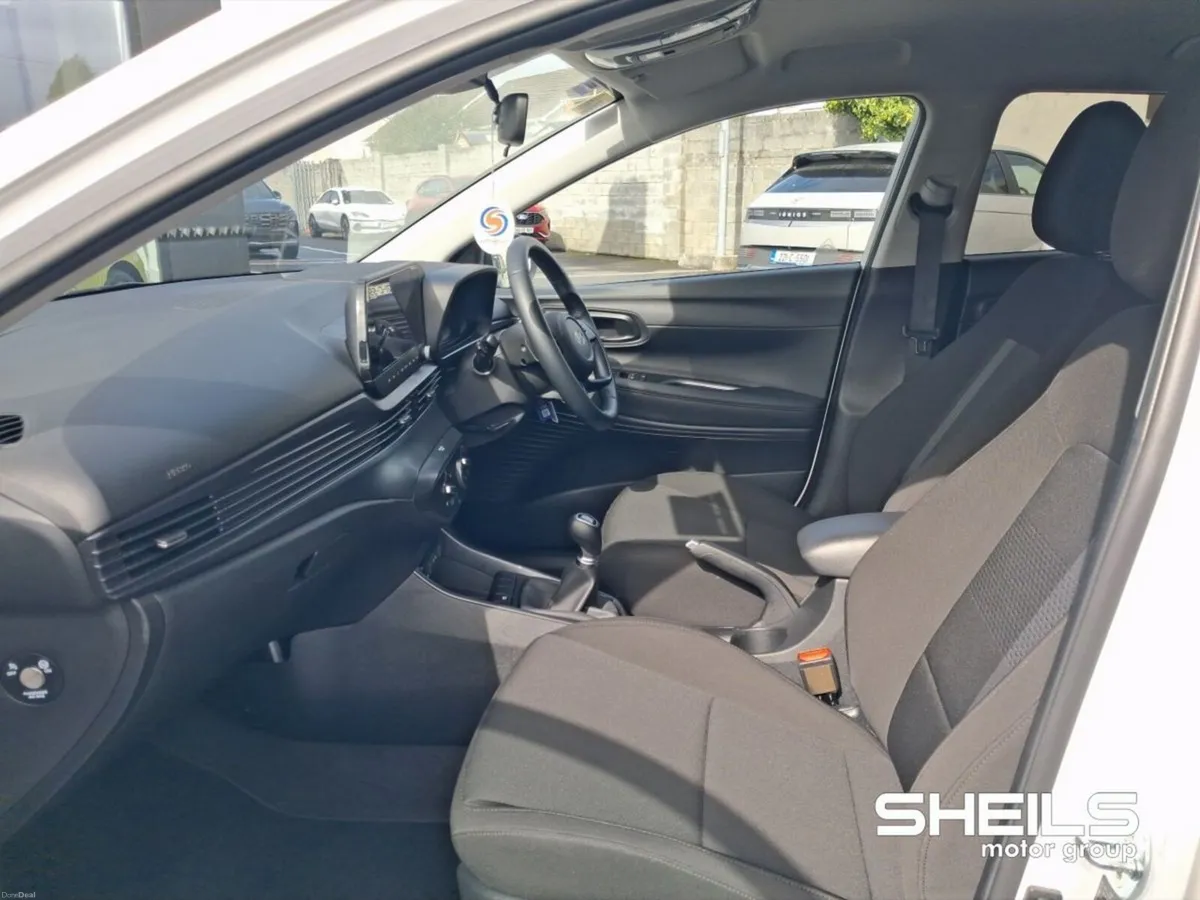 Hyundai i20 i20 Deluxe Plus - Image 5