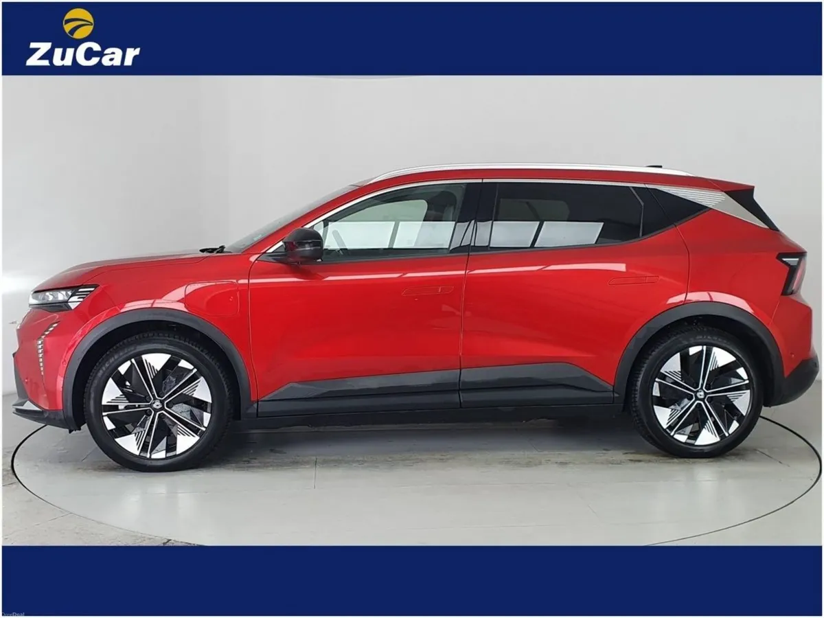 Renault Scenic Techno E-Tech 220 87Kwh - Image 5