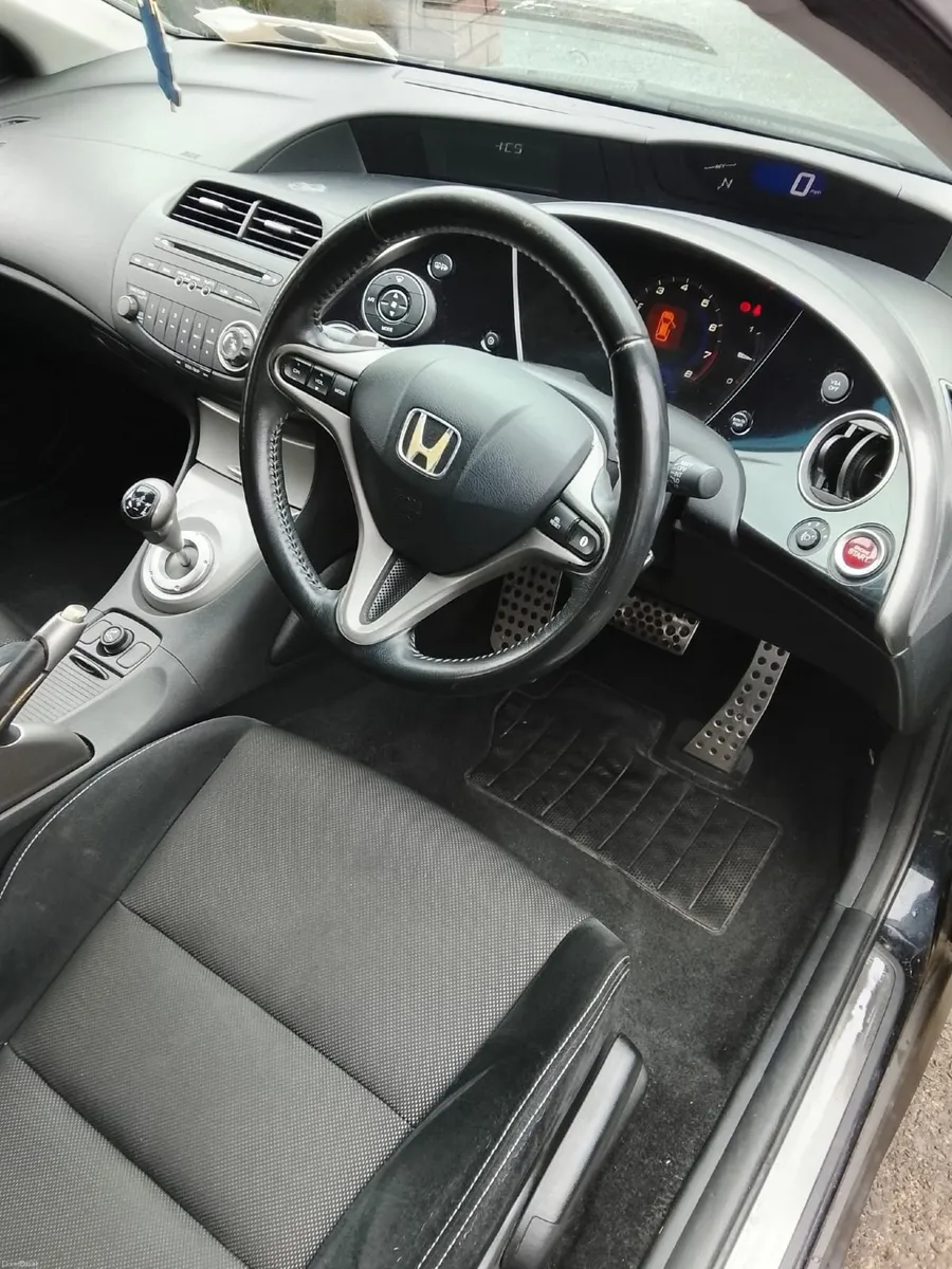 Honda Civic 2008 - Image 6