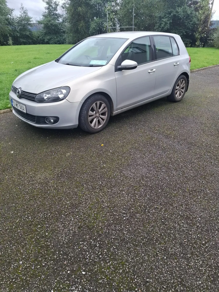 Volkswagen Golf 2010 - Image 1