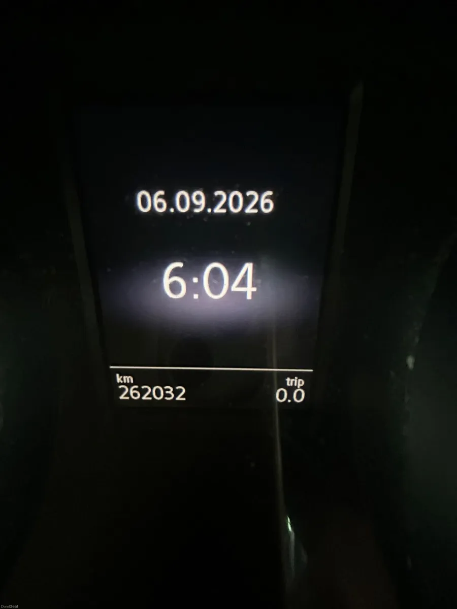 Volkswagen Passat 2015 - Image 5