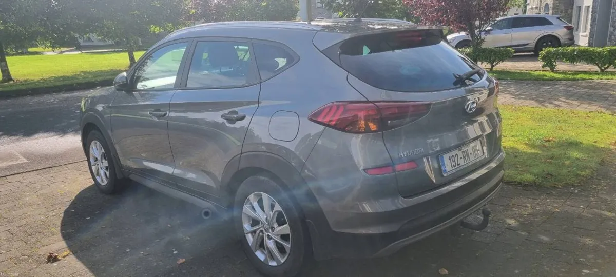 Hyunda Tuscon - Image 5