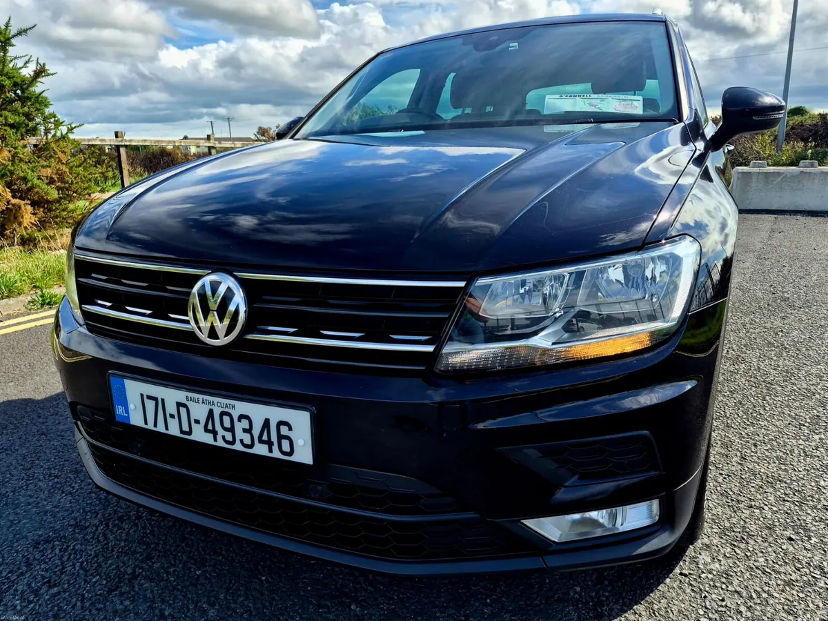 2017 VOLKSWAGEN TIGUAN HIGHLINE 2.0 TDI GLASS ROOF - Image 3