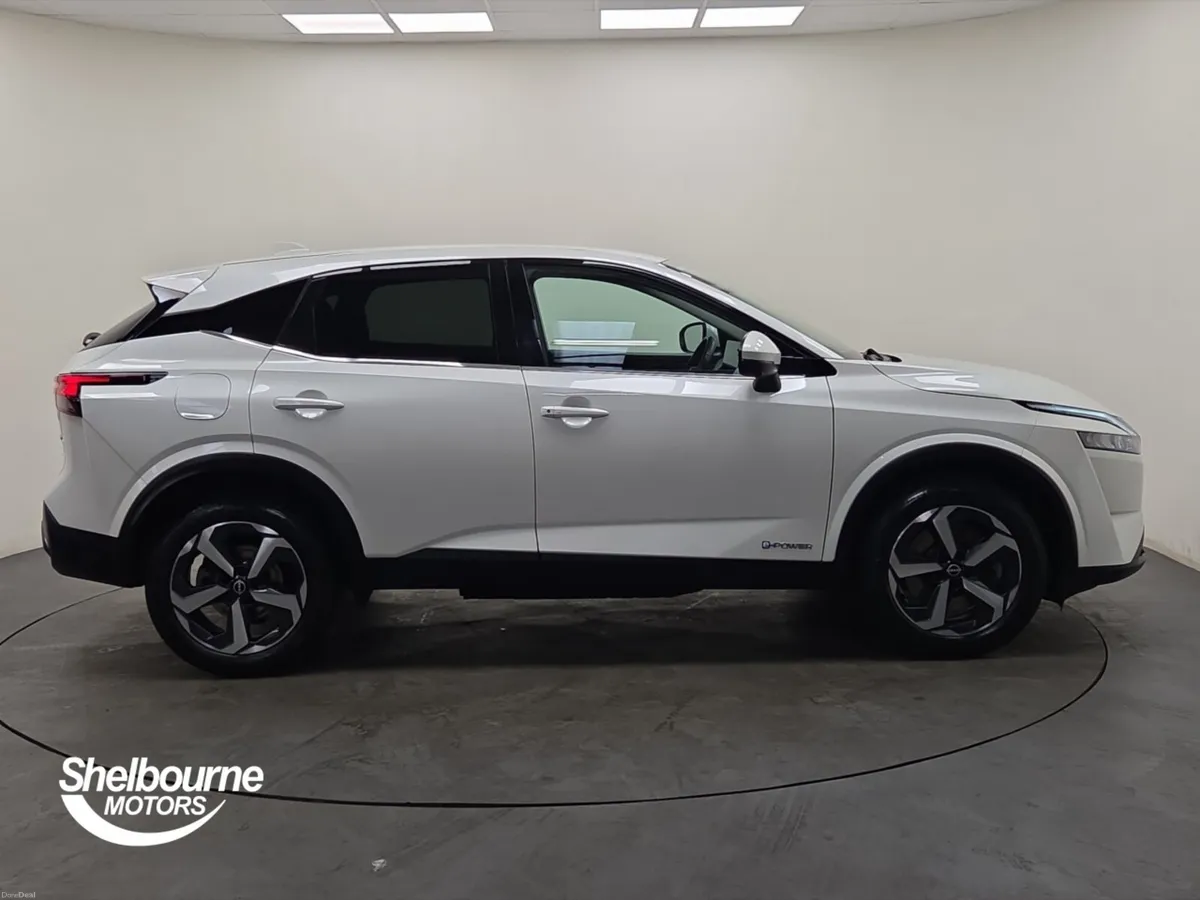 Nissan Qashqai 1.5 E-Power N-Connecta 5dr Auto - Image 3