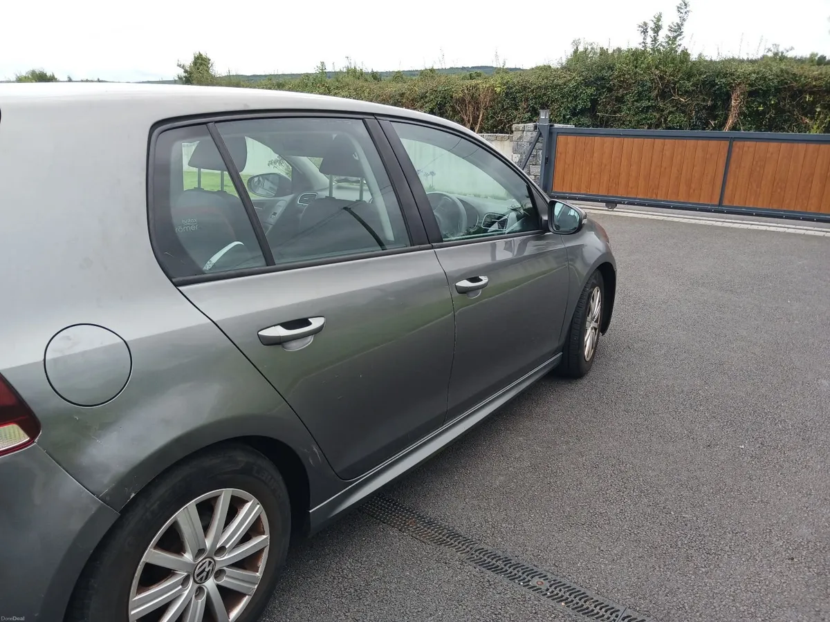 Volkswagen Golf 2012 - Image 6