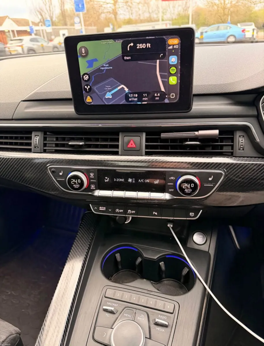 Audi A4 2018 - Image 3