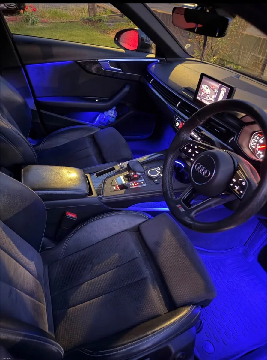 Audi A4 2018 - Image 6