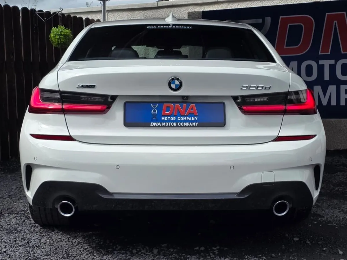BMW 3-Series 320D MSPORT - XDRIVE - ONLY 38KMS!! - Image 6