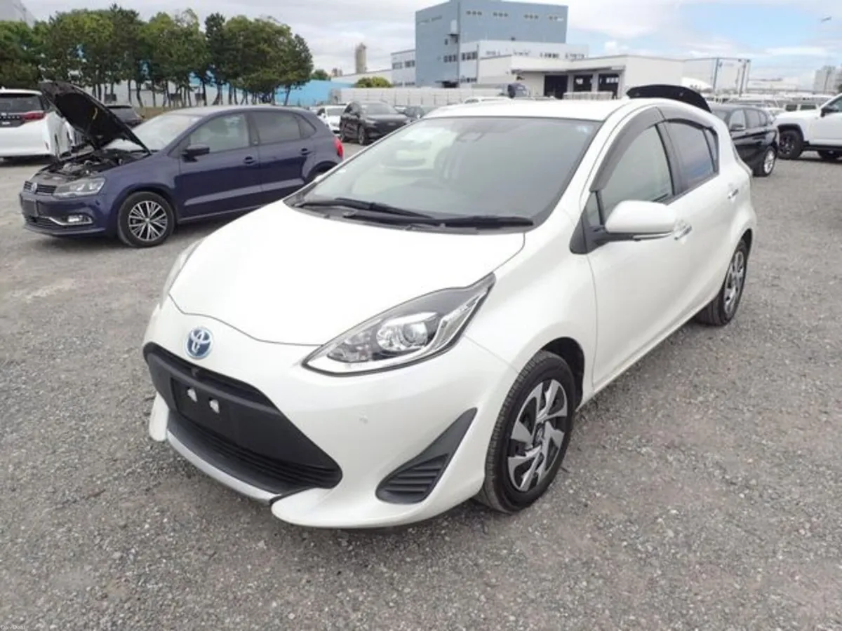 Toyota Aqua S Style - Image 1