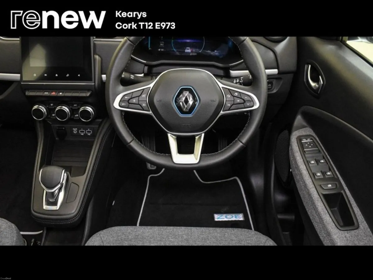 Renault Zoe Iconic Rapid Charge ZE 50kWh R110 Batt - Image 3
