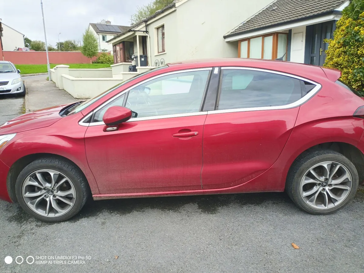 DS Automobiles DS 4 2015 - Image 1