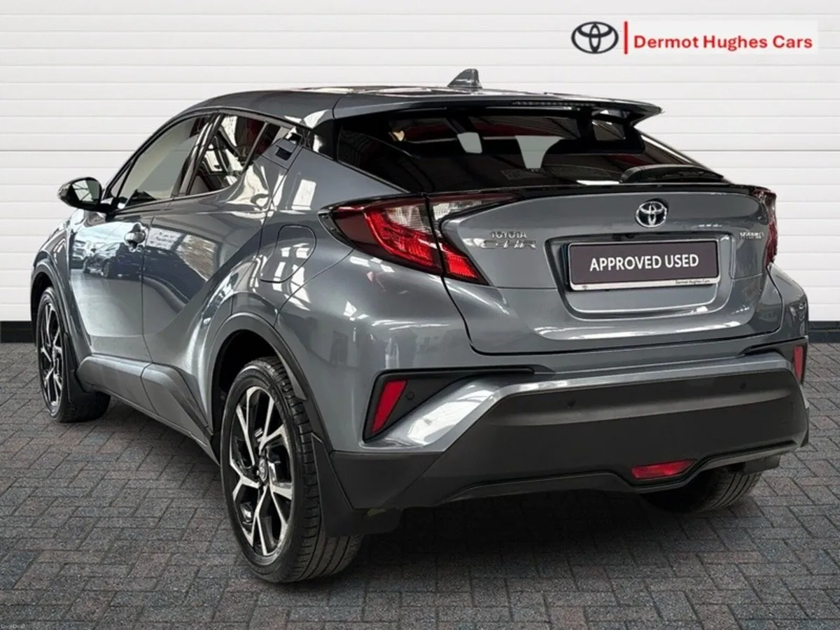 Toyota C-HR 1.8 HYBRID SPORT 4DR AUTO - Image 2