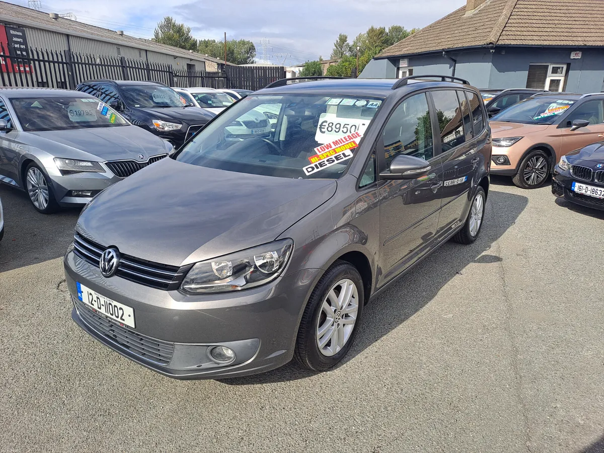 Volkswagen Touran 2012 - Image 4