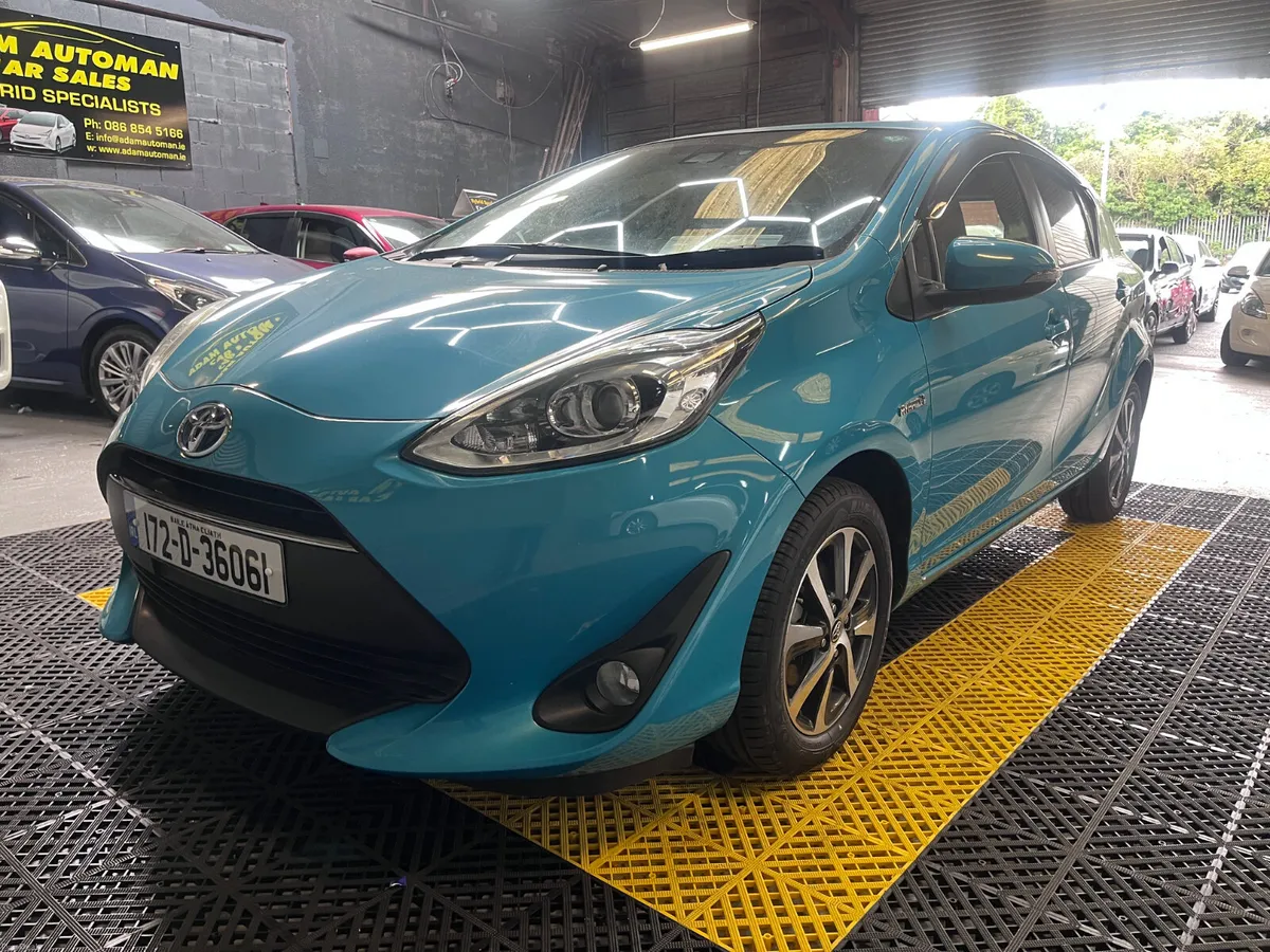 Toyota Aqua 2017 new shape - Image 2