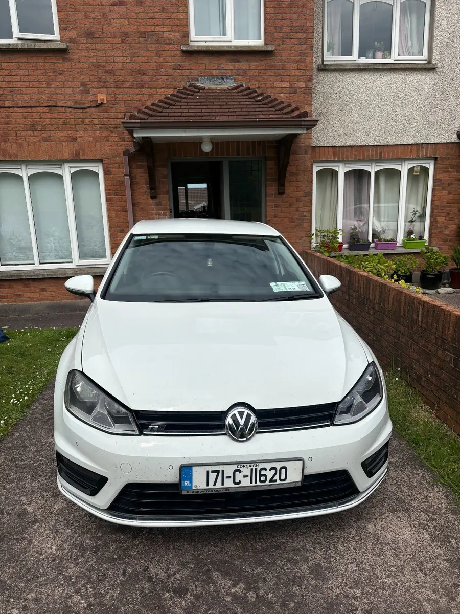 Volkswagen Golf 2017 - Image 1