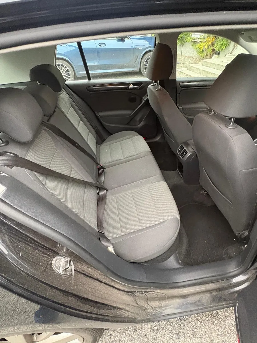 Volkswagen Golf - Image 6
