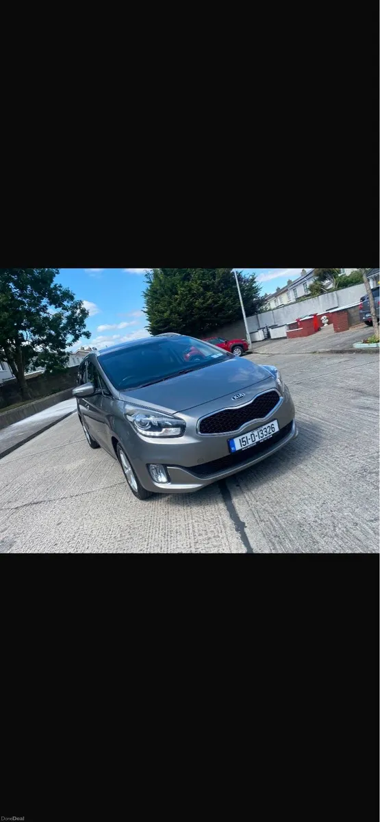 Kia Carens - Image 1