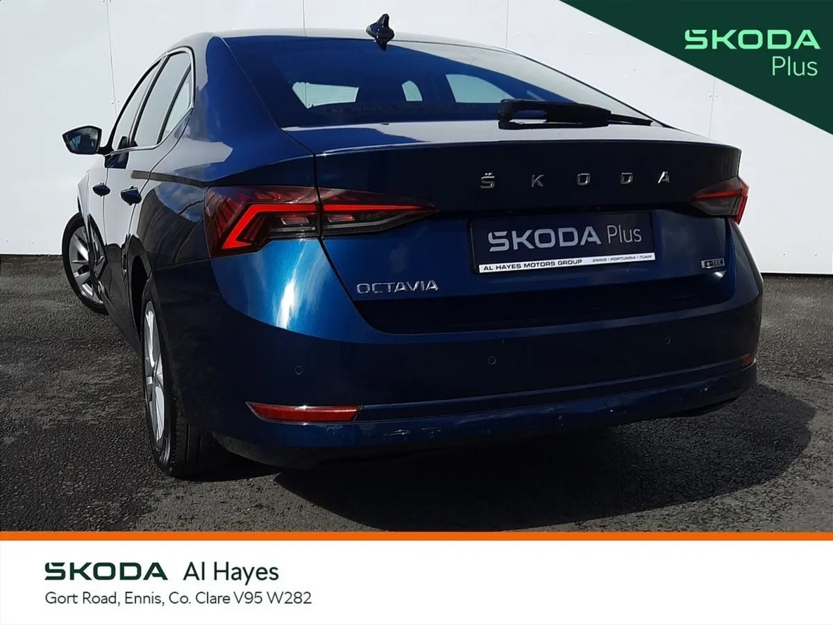 Skoda Octavia **PETROL**AUTOMATIC**WINTER PACK**AM - Image 3