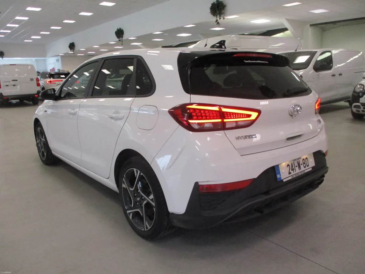 Hyundai i30 N-LINE PETROL 2024 - Image 5