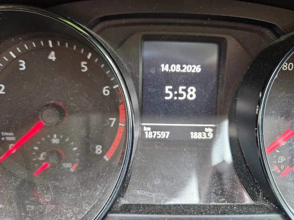 Volkswagen Polo 2016 - Image 5