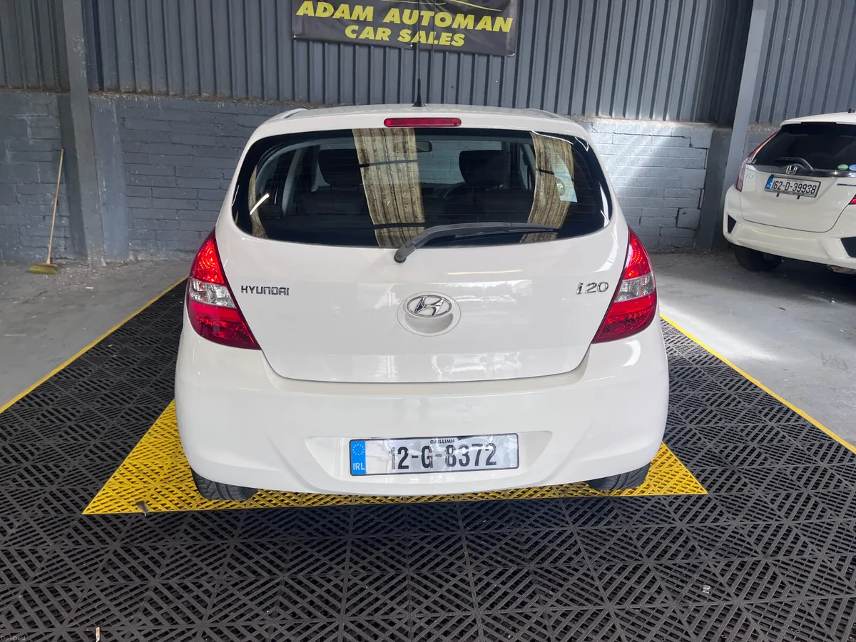 Hyundai i20 2012 low mileage - Image 6