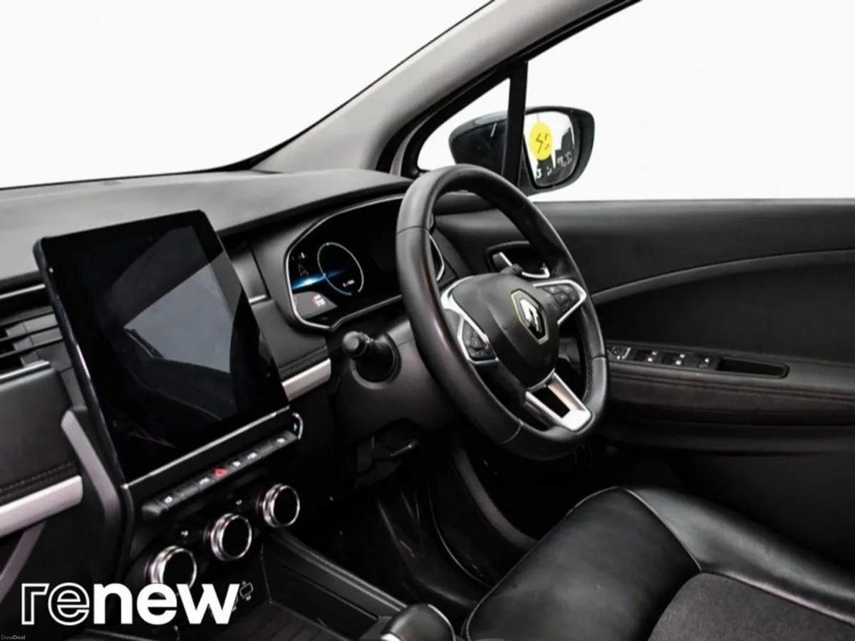 Renault Zoe Iconic Boost Charge ZE 52kWh R135 Batt - Image 5
