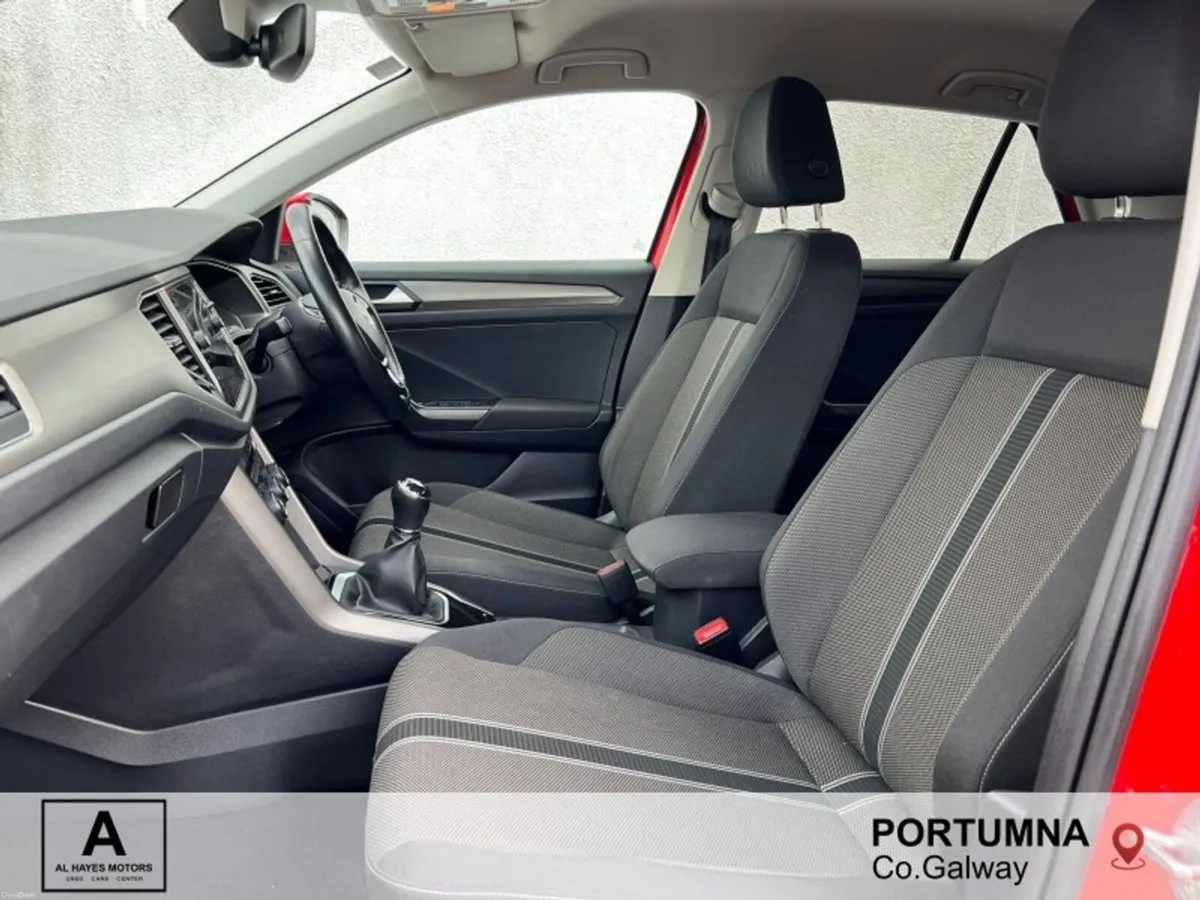 Volkswagen T-Roc 1.6 TDI 115bhp Design - Image 4