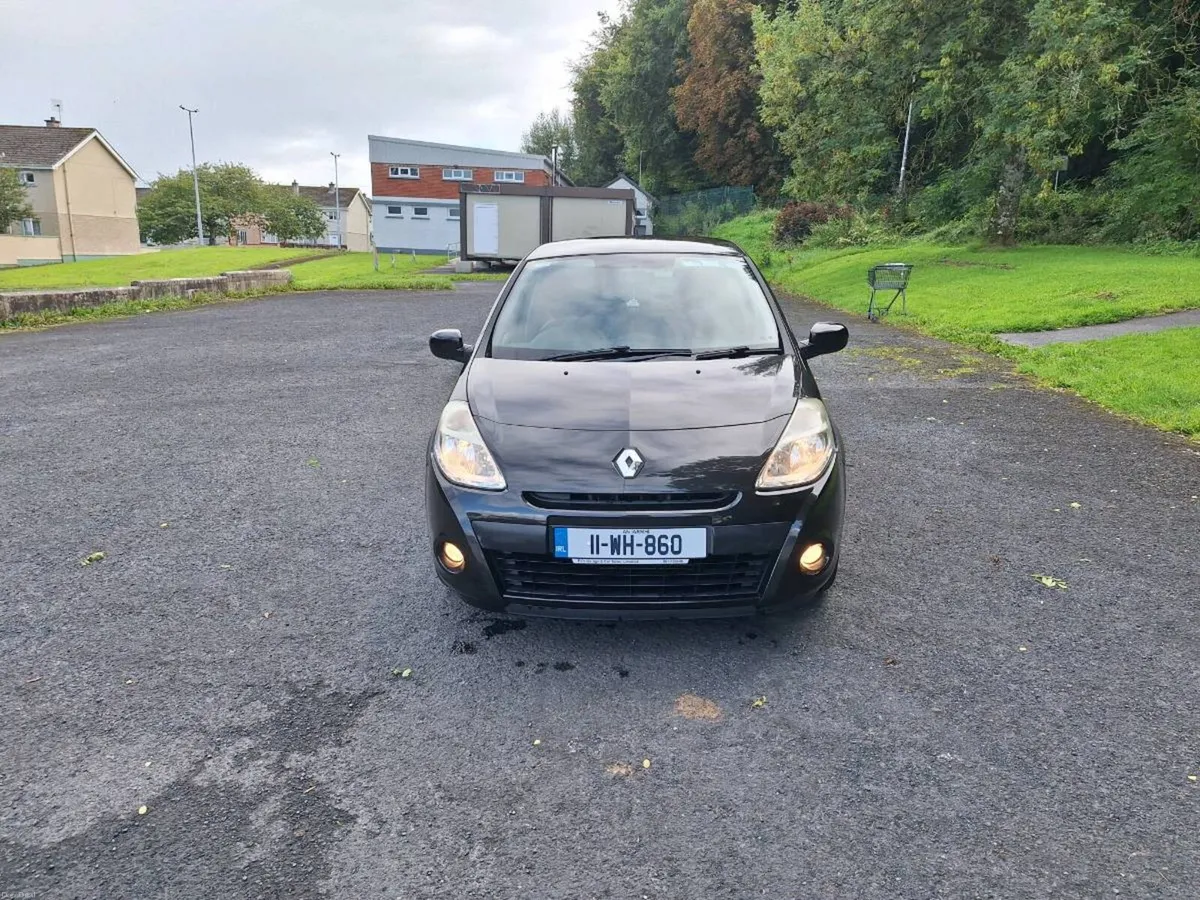 Renault Clio 2011 1.1 NCT 7/27 - Image 2