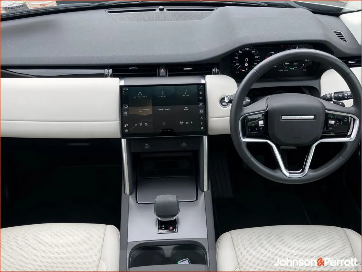 Land Rover Discovery Sport 1.5 I3 PHEV 309 PS AWD - Image 4