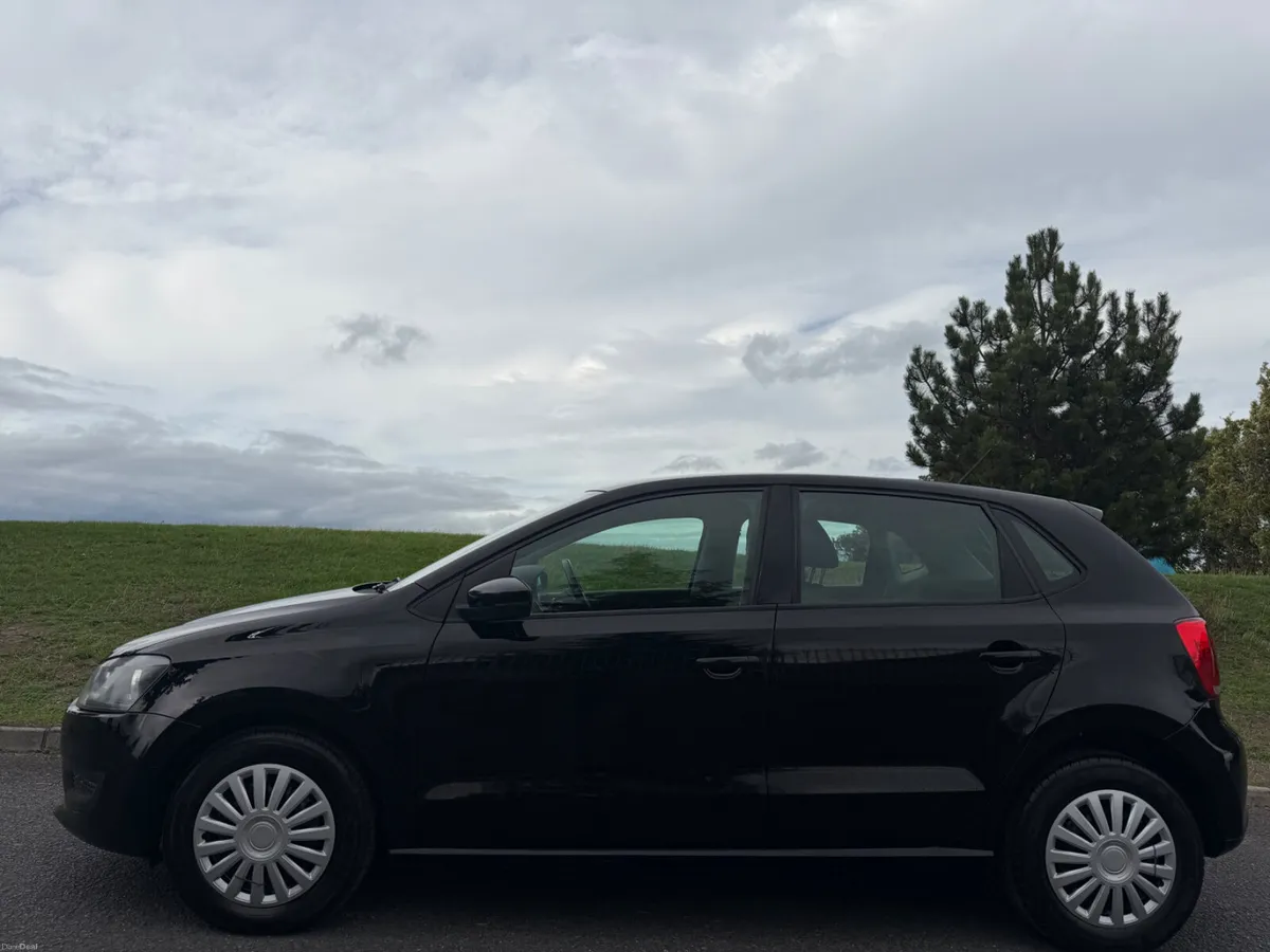 Volkswagen Polo 2013 TRENDLINE 1.2 MANUAL 5SPEED - Image 4
