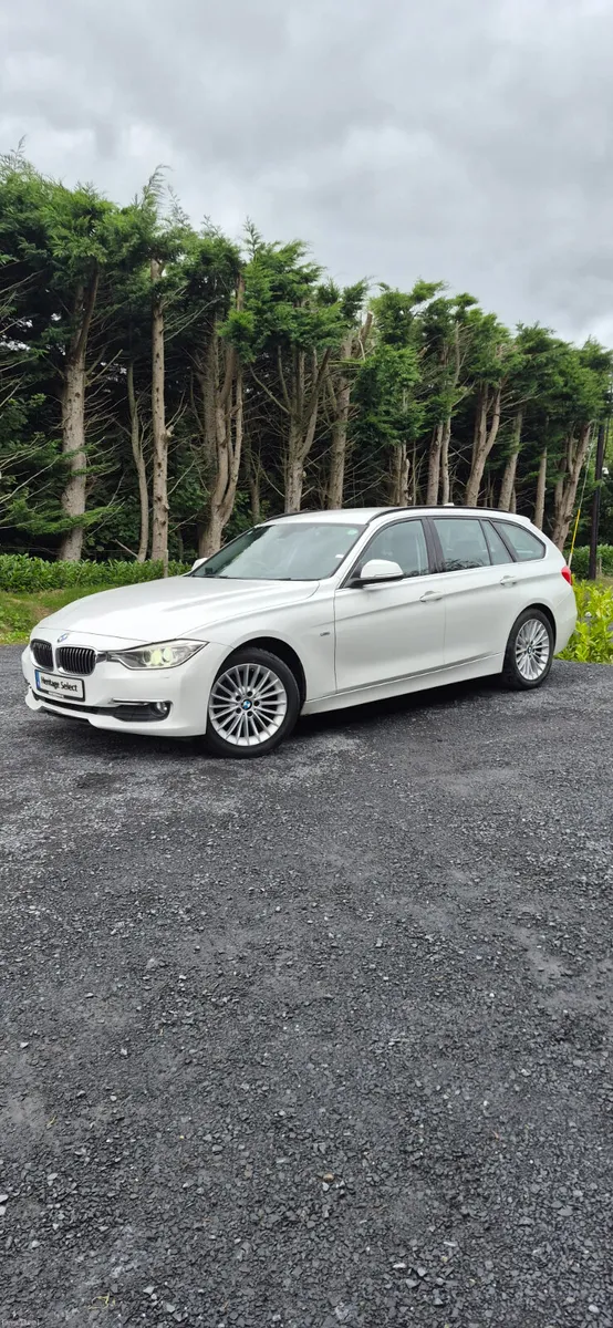 BMW 320 D TOURING LUXURY MODEL 2013 - Image 3