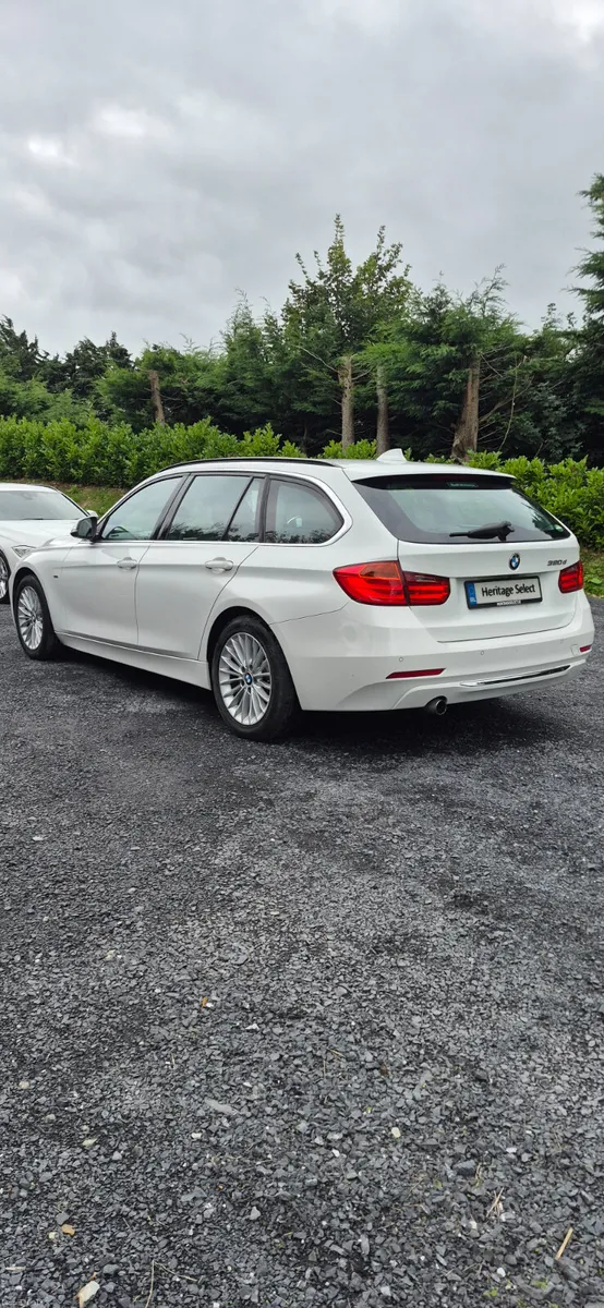 BMW 320 D TOURING LUXURY MODEL 2013 - Image 6