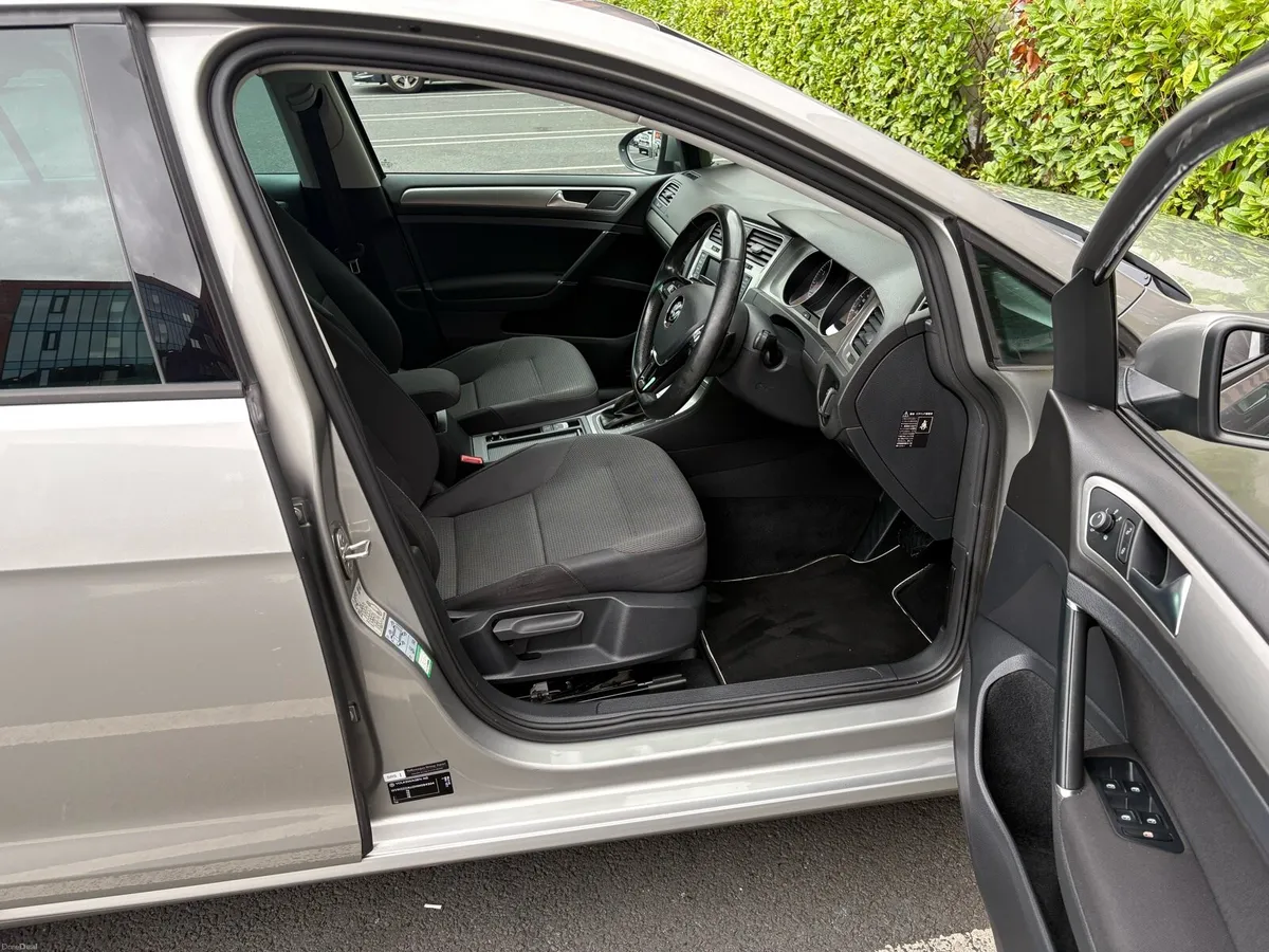 GOLF 1.2 AUTO NCT 7/28 - Image 4
