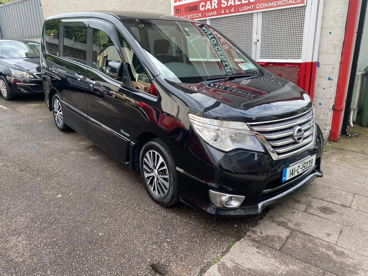 Nissan Serena 2014 - Image 2