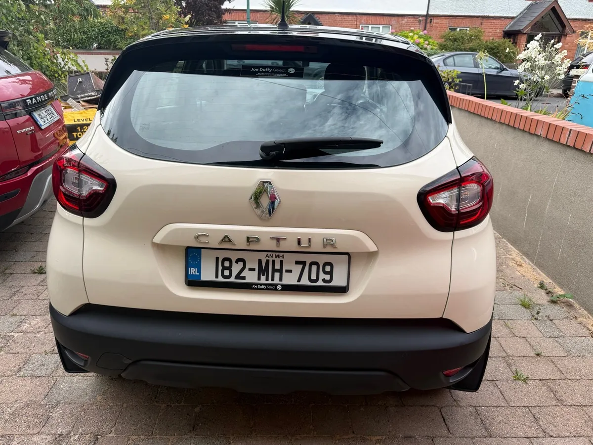 NEW NCT 07/2028 TAX 2027 LOW KM - Image 4