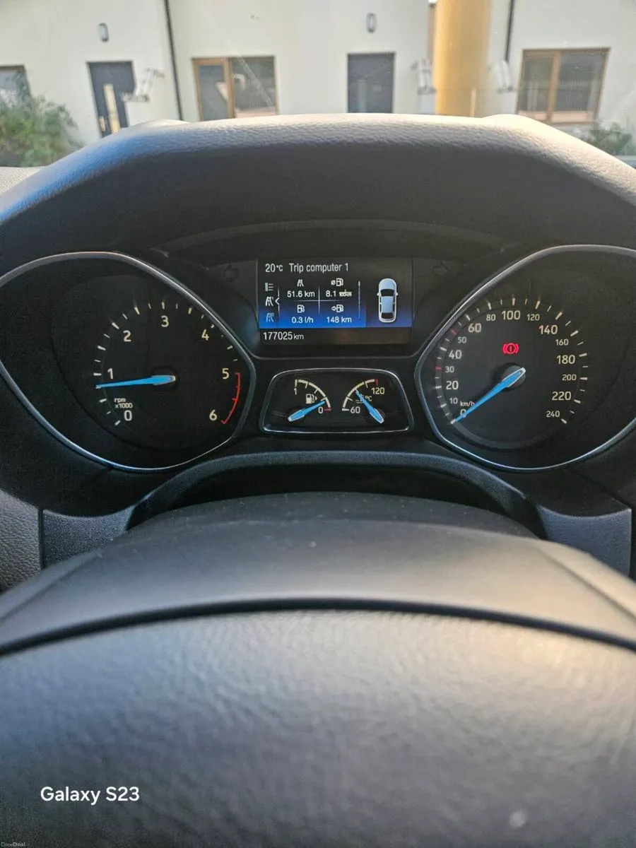 FORD FOCUS 1.6 DIESEL - Image 5