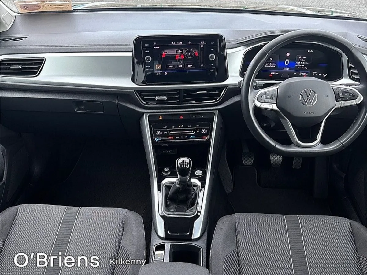 Volkswagen T-Roc T-ROC EDITION 75 2.0TDI M6F 116HP - Image 2