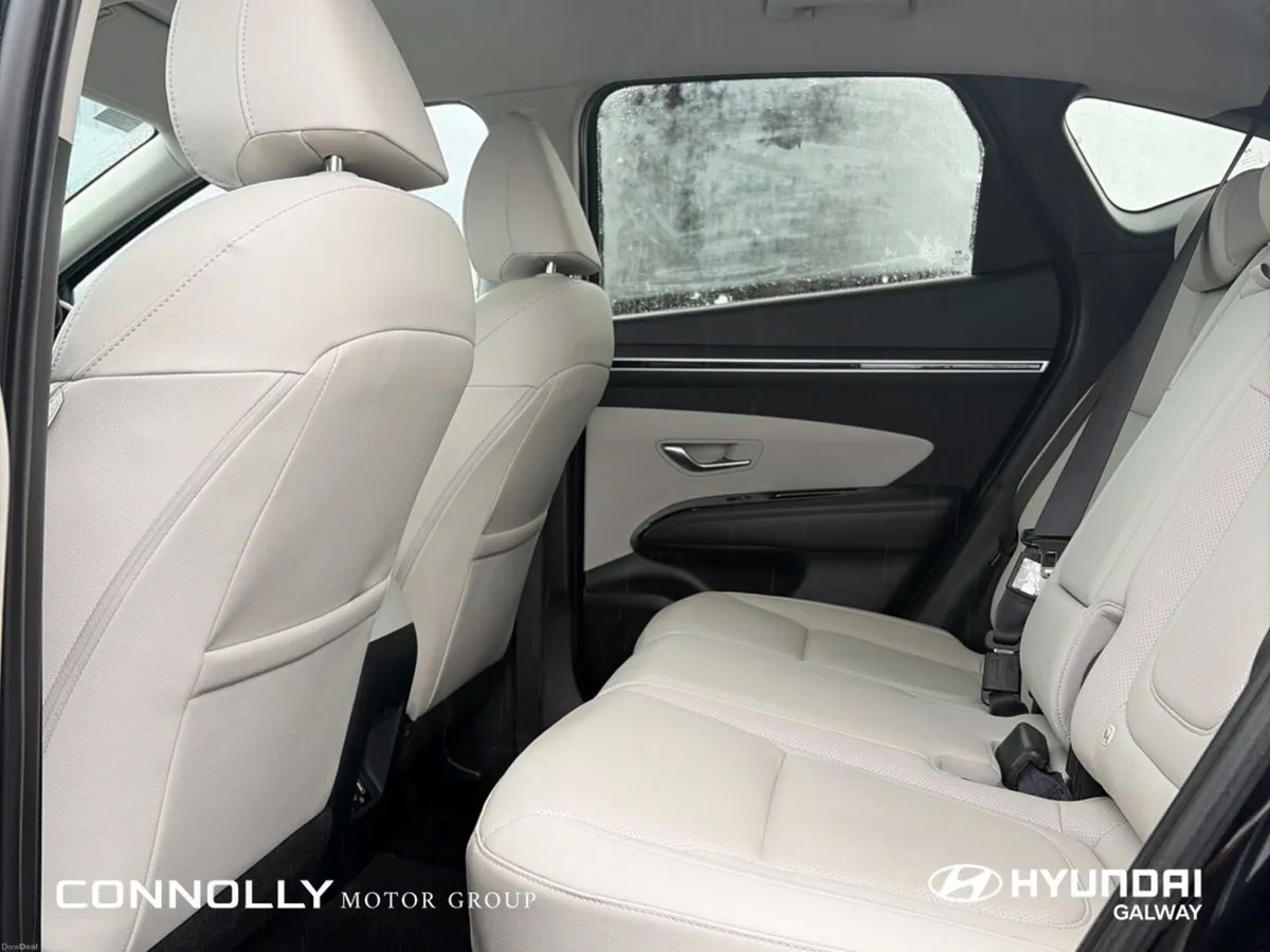 Hyundai Tucson 2WD Executive 4.9% low fin - Image 6
