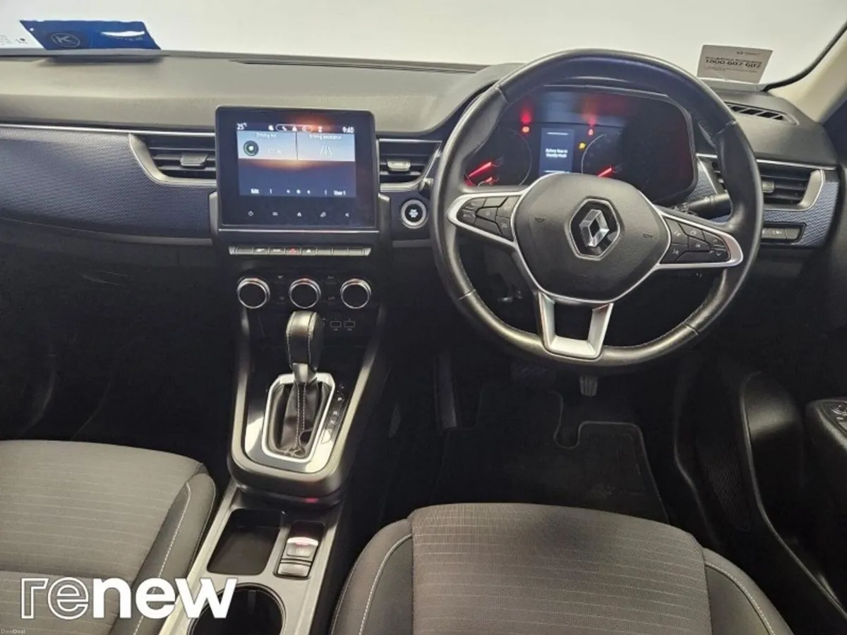 Renault Arkana ICONIC TCE 140 AUTO MILD HYBRID - Image 2