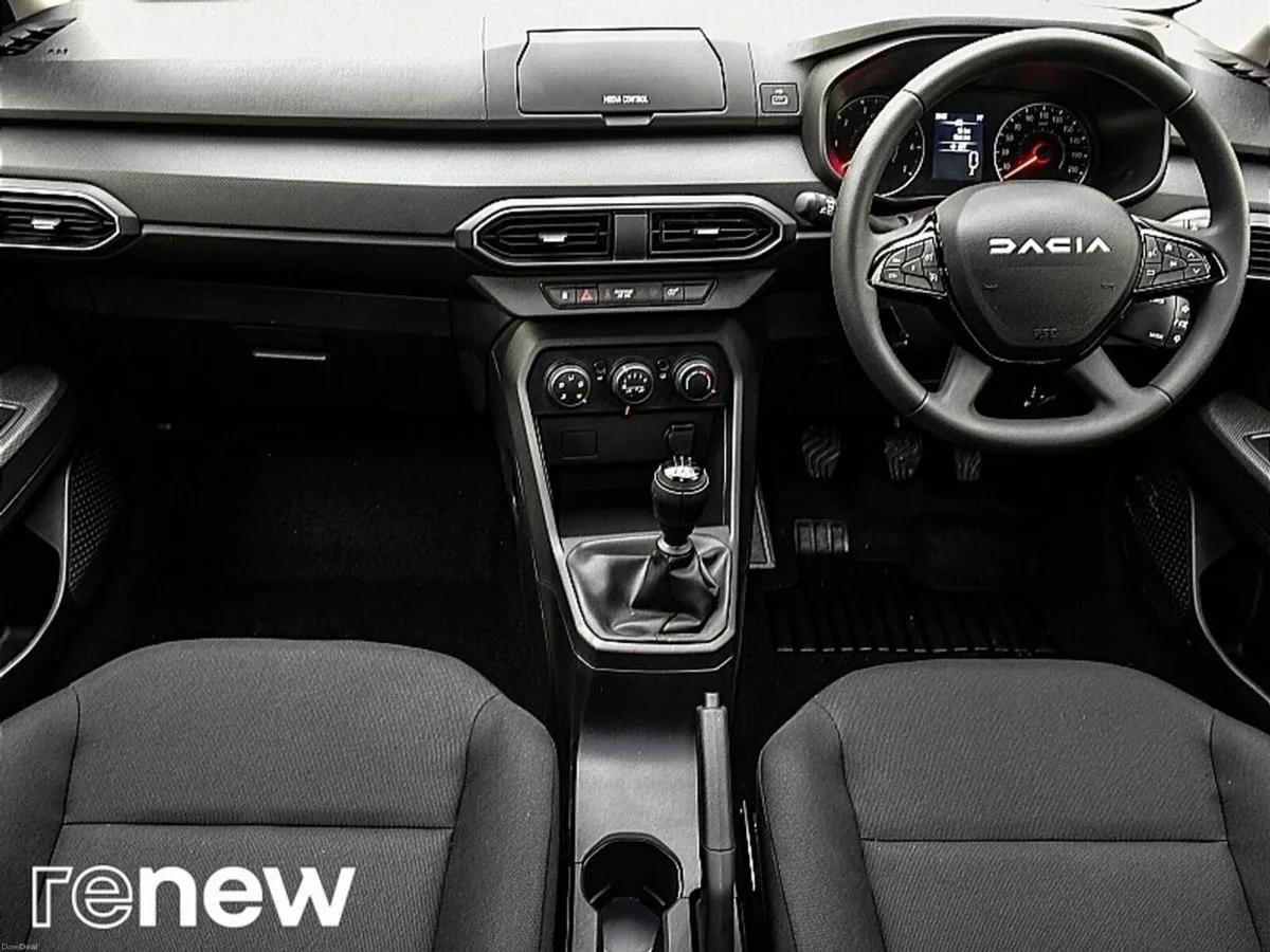 Dacia Sandero TCe 90 Essential - Image 2
