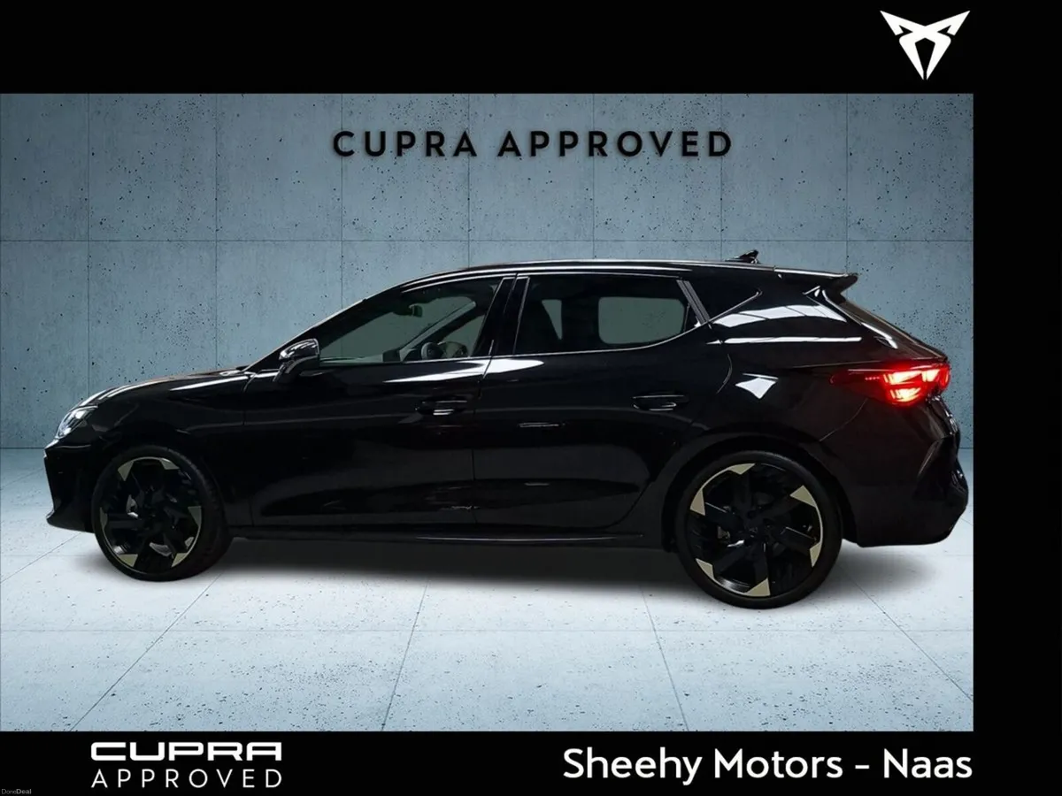 Cupra Leon **AUTO**1.5 ETSI TRIBE EDITION 150HP DS - Image 3