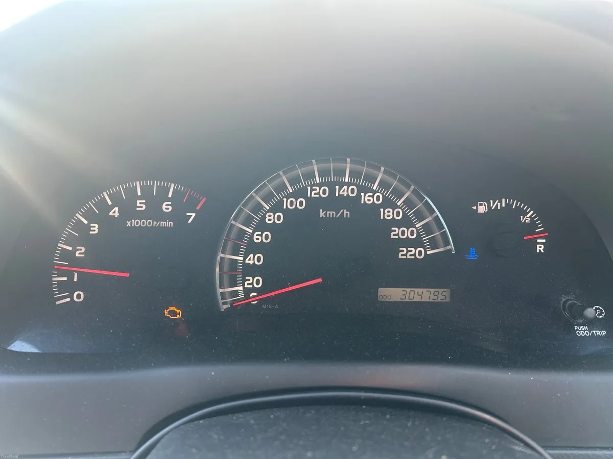 Toyota Avensis 2005 - Image 3
