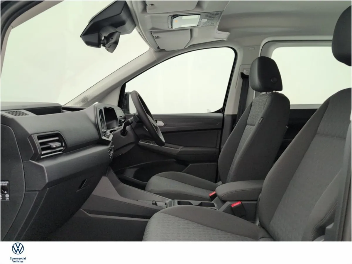 Volkswagen Caddy LIFE 7S TDI 122HP AUTO *5 YEAR WA - Image 4