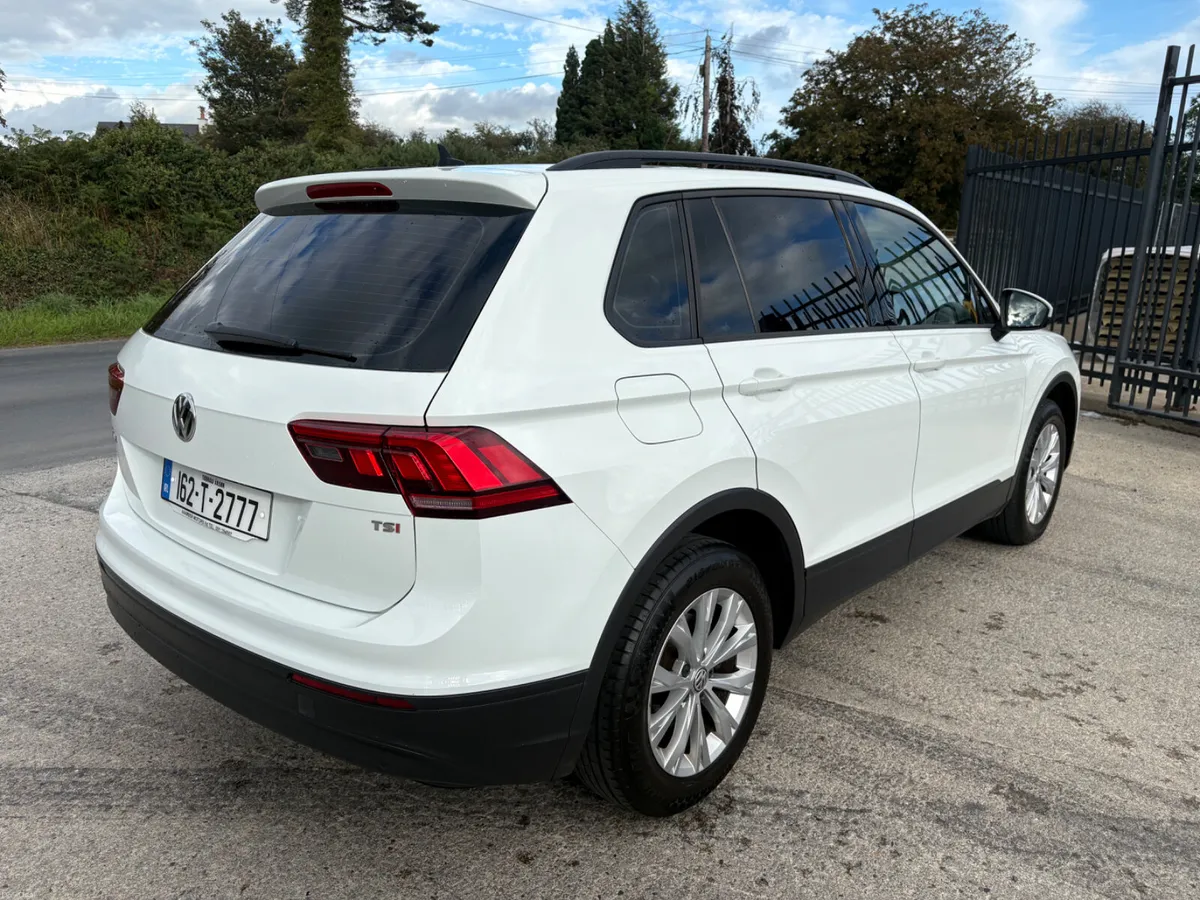 Volkswagen Tiguan 2016 - Image 3
